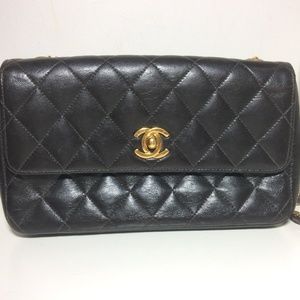 "Matelasse" Single Flap Cross Body Classic Brown L